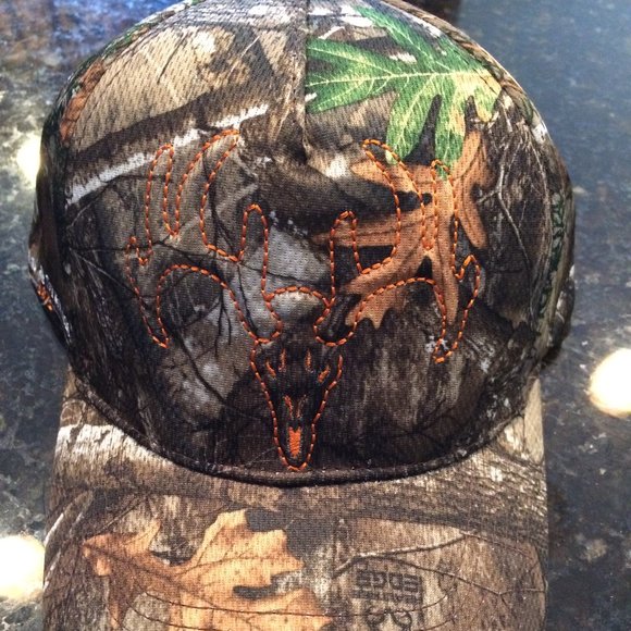 Field & Stream Debossed Camo Cap Realtree Edge NWT - Picture 1 of 7